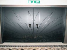 AL SABAH Sign Image 7